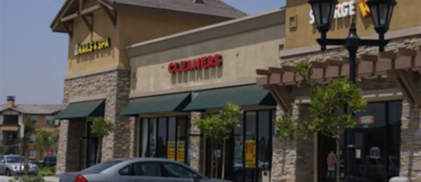 Strip Retail Property - Shopping Center Debt 11-14 | Northmarq