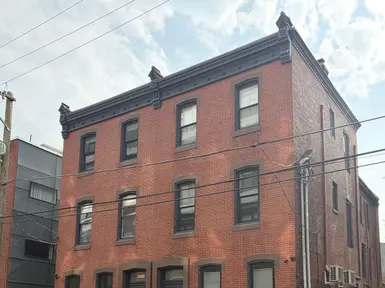 10-unit walk-up multifamily building