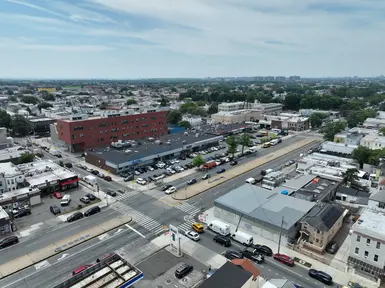 grocery-anchored shopping center