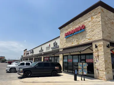 multi-tenant shopping center