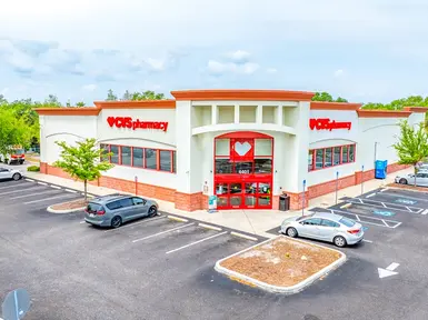 CVS Pharmacy, 13,145-square-foot building in Tampa, FL.