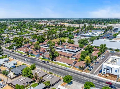 multifamily garden-style apartments