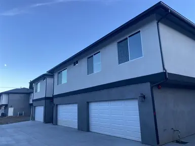 5-unit apartment complex 