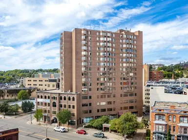 Irvine Park Towers 