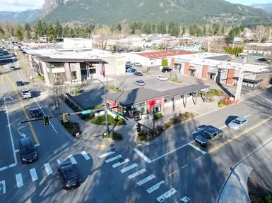 J.O. Borgen Plaza, 28,418-square-foot retail center.