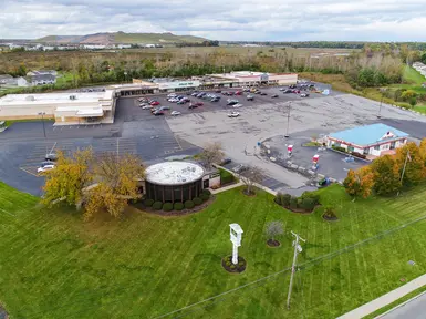 81,554-sq.-ft. multi-tenant retail center