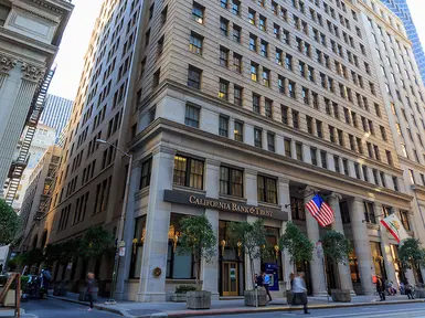 245000squarefootofficebuilding