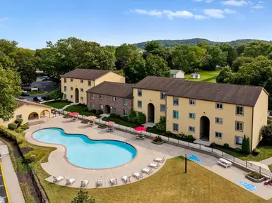 Rosedale Apartments, a 160 unit multifamily building in Hershey, PA