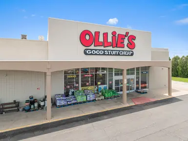 100% Occupied Shopping Center