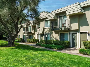 The LUXE Apartments