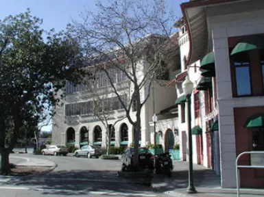 0000000000000000000000000700025