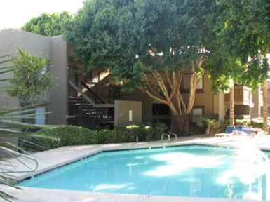 0000000000000000000000000718280