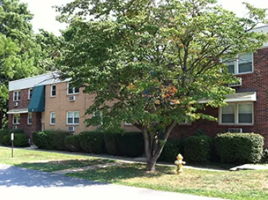 01b5eaad-587a-4cea-bd9d-e9d079d47a5f