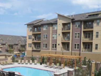 Broadmoor at Aksarben Village II_web cropt