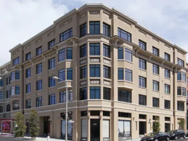 Pacific Terrace_web cropt