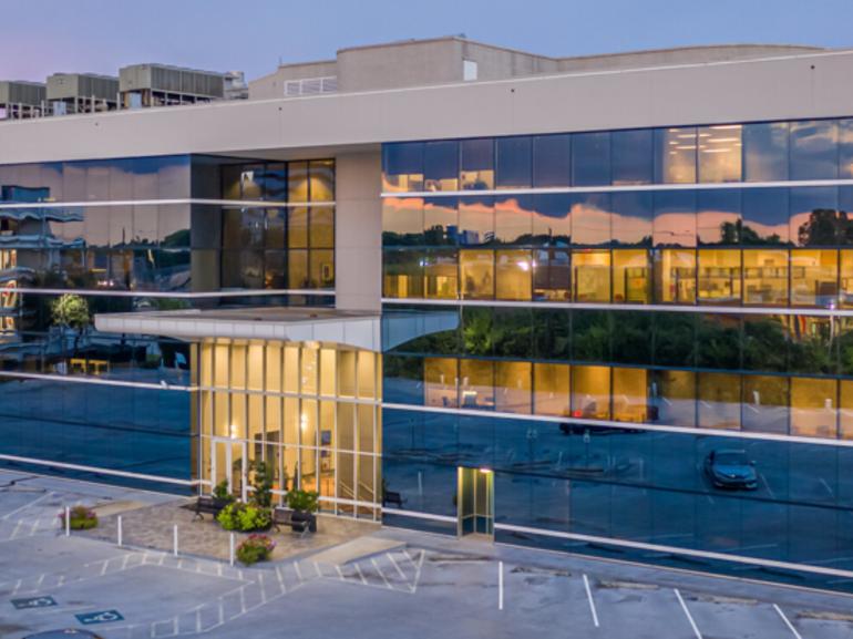 4-story office building in Houston, TX