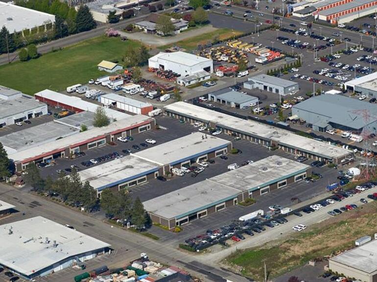 143,420-sq.-ft. multi-tenant industrial park