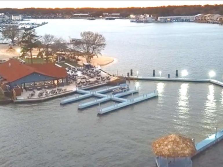 Conroe Lakehouse Restaurant