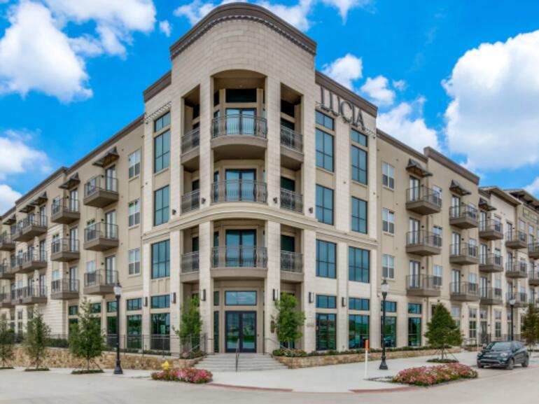 Frisco Apartments