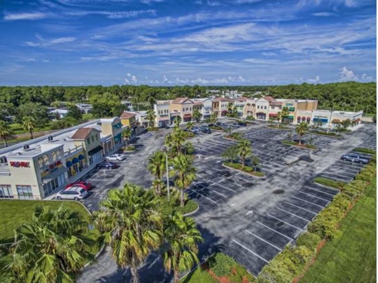 46,234-sq.-ft. mixed-use property in Port Charlotte, FL
