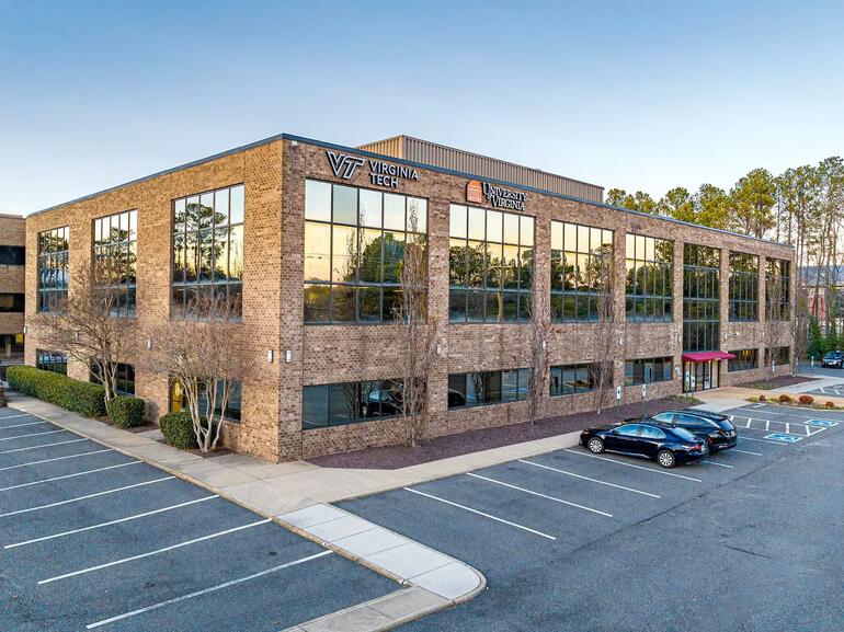142,000 SF Office Building