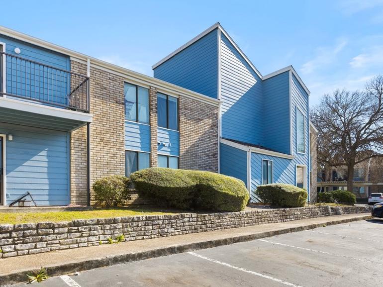 200-unit multifamily property in San Antonio, TX