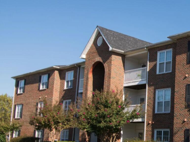 384-unit multifamily garden apartment