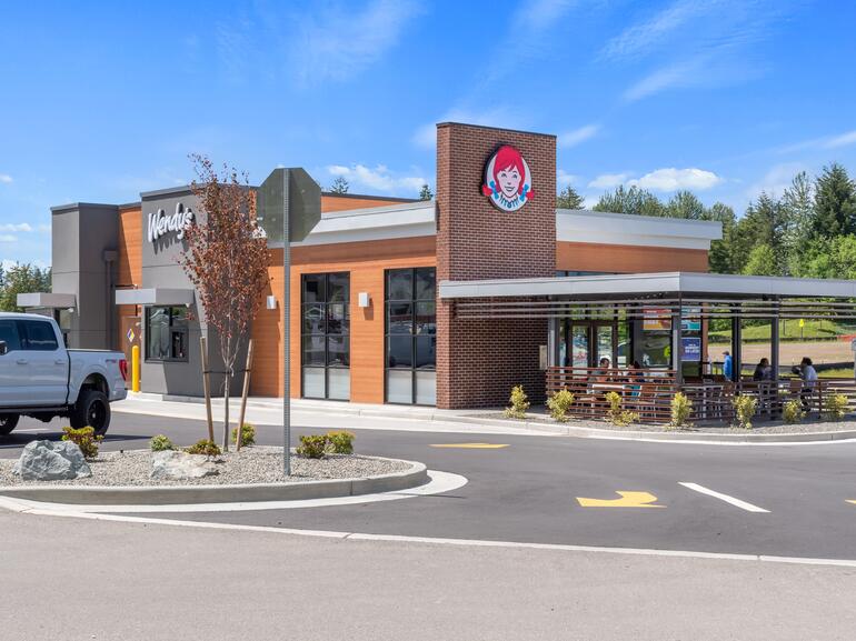 Wendy's fast food restaurant