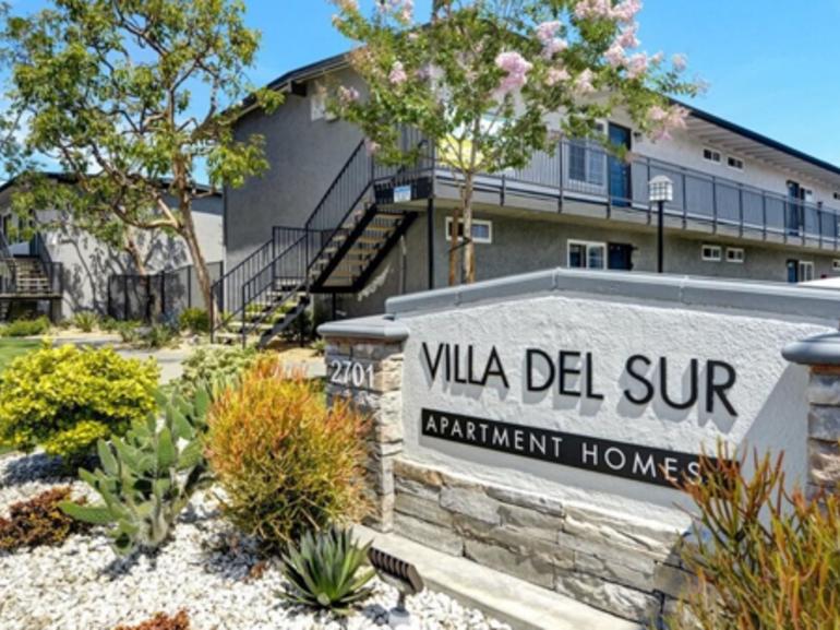 garden-style multifamily property in Orange County
