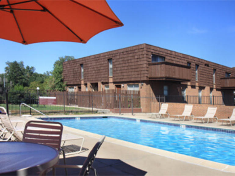 0000000000000000000000000708736