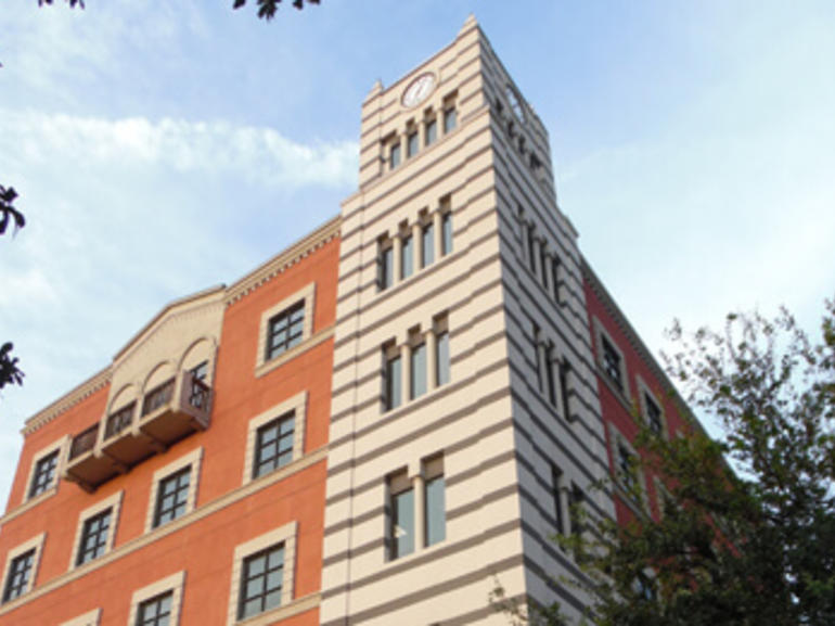 green oaks_web cropt