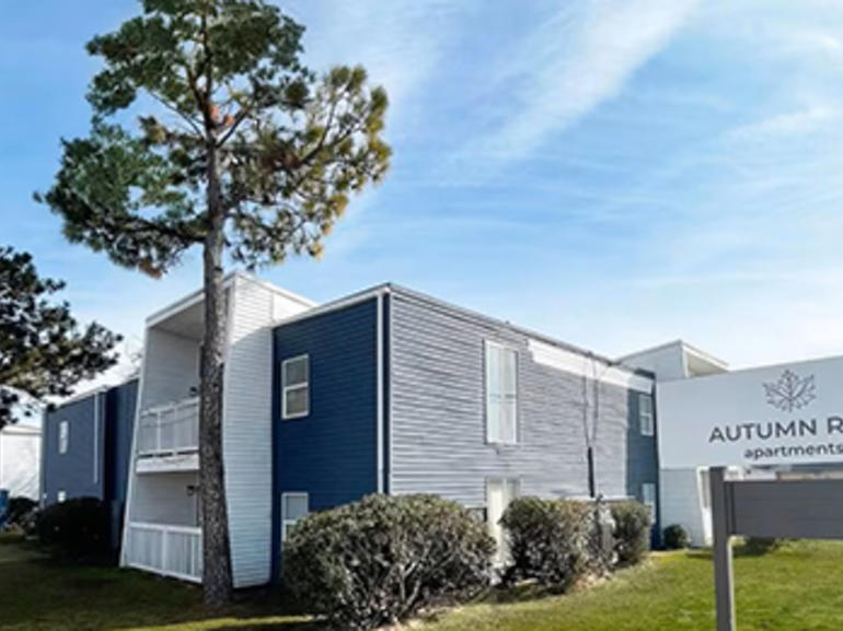 Autumn Run Apartments multifamily property 91 units in Oklahoma City, OK