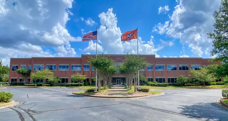 single-tenant Class B office space