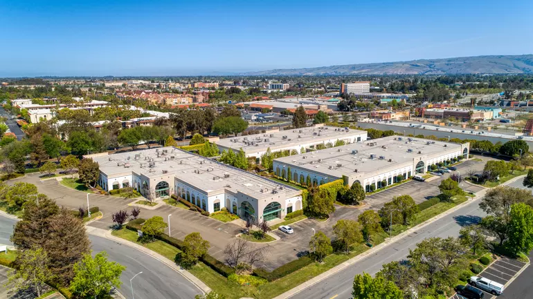 116,780-sq.-ft. office/industrial property in Fremont, CA